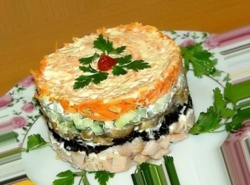 САЛАТ "СТРАСТНЫЙ ПОЦЕЛУЙ" САЛАТ "СТРАСТНЫЙ ПОЦЕЛУЙ"