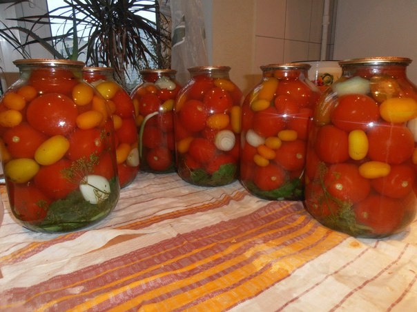 Помидоры маринованные «по-деревенски»