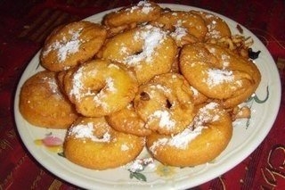 Яблочные пончики