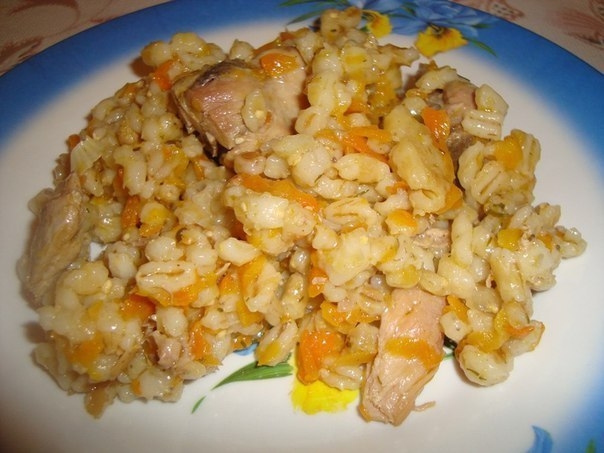 К ужину сегодня: Перловая каша с курицей в казане