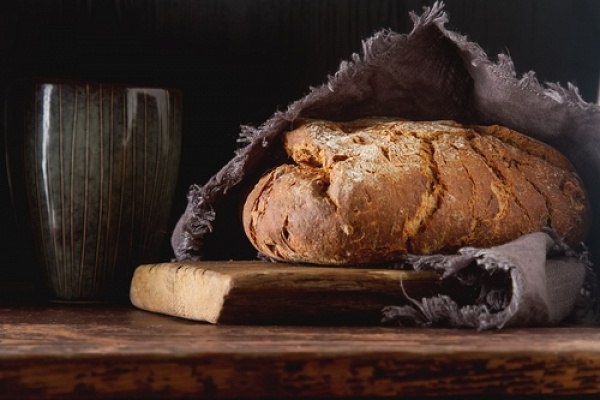 Ржаной хлеб с изюмом