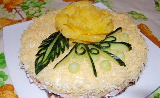 ПРАЗДНИЧНЫЙ САЛАТ "НЕЖНОСТЬ"