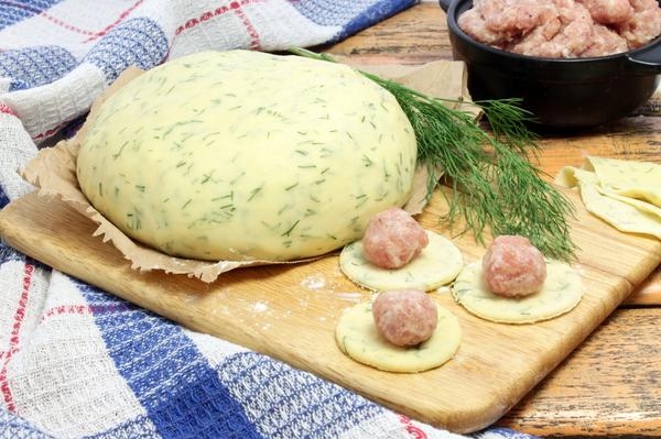 ТЕСТО ДЛЯ ПЕЛЬМЕНЕЙ С ЗЕЛЕНЬЮ