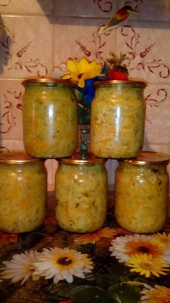 Салат из кабачков (делаю постоянно) Салат из кабачков (делаю постоянно)