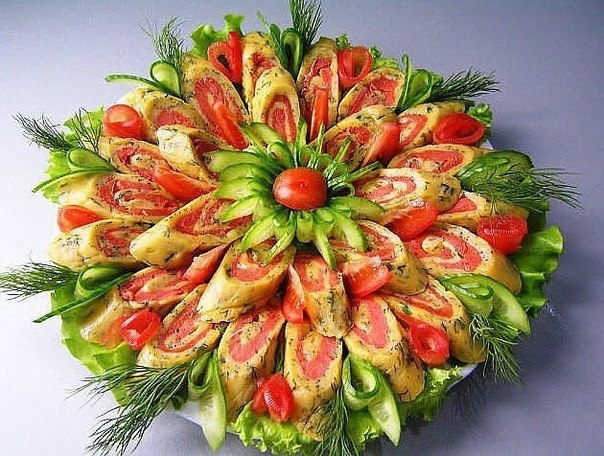 СЫРНЫЙ РУЛЕТ С СЕМГОЙ "ЗАКУСКА НА ПРАЗДНИК"