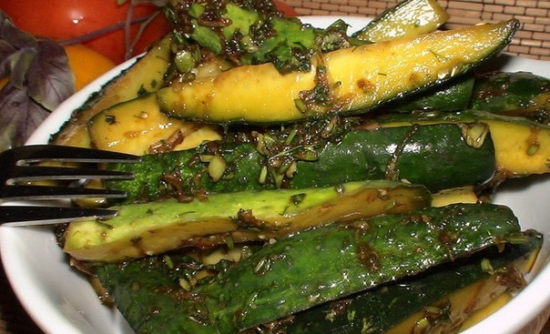 Огурцы в соевом соусе