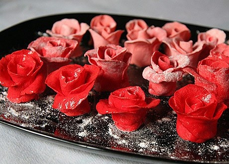 КАК СДЕЛАТЬ МАСТИКУ ИЗ СГУЩЕНКИ