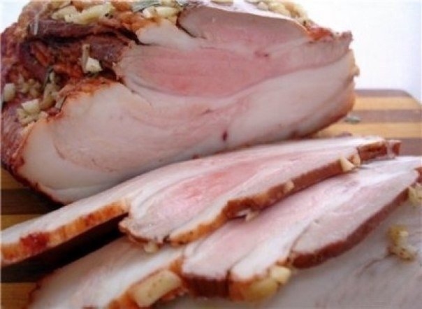 САЛО ПИКАНТНОЕ В ЛУКОВОЙ ШЕЛУХЕ