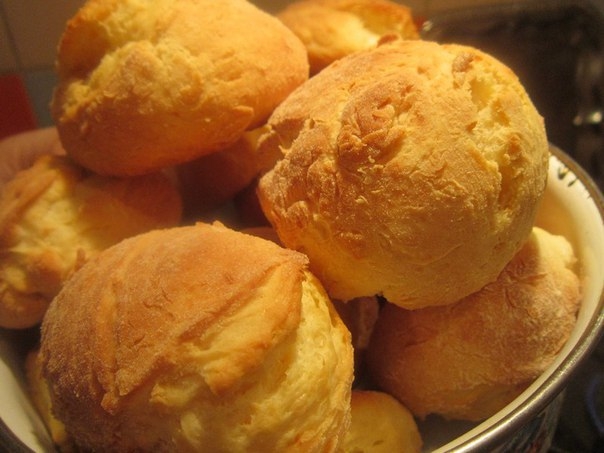 Быстрые сдобные домашние булочки из творога без масла