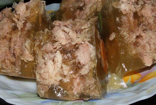 Вкусный холодец на зиму в банках — домашний простой рецепт мяса в желе.