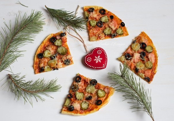 Диетическая пицца с рыбой