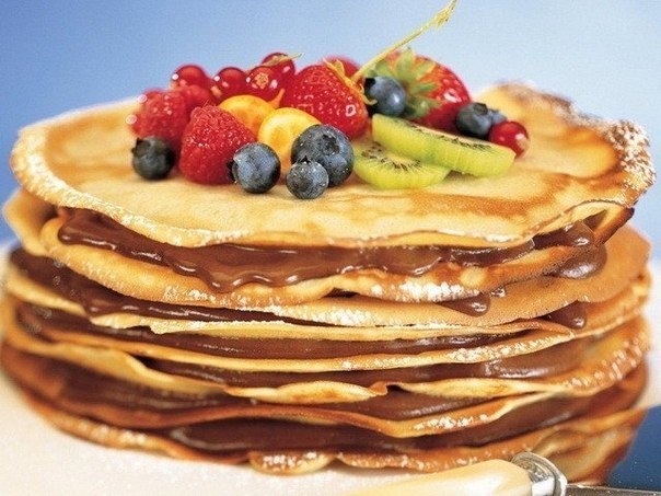 Пирог из тортильяс с карамелью и пеканом