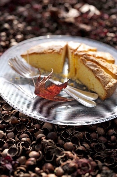 Зимний кекс с медом, лимоном и имбирем Зимний кекс с медом, лимоном и имбирем