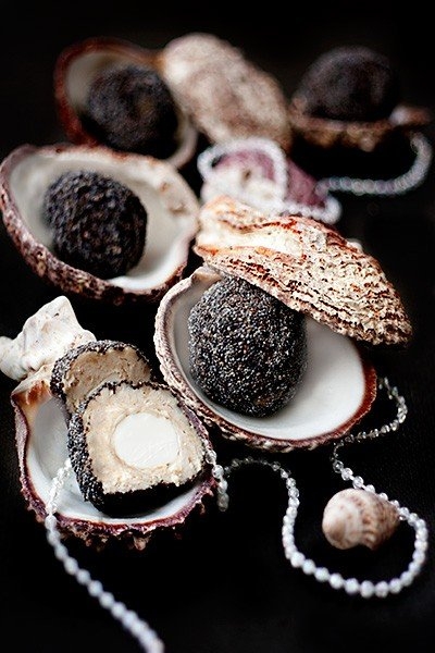 Куриные котлетки с брынзой и маком Куриные котлетки с брынзой и маком