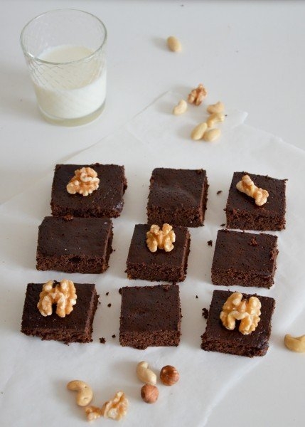 Полезный брауни с бататом Полезный брауни с бататом