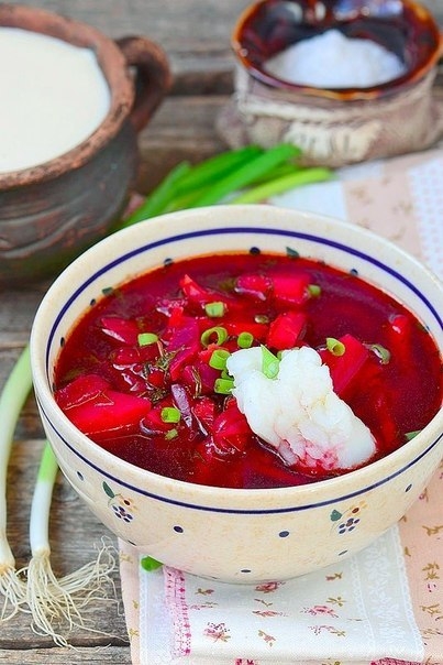 Свекольный суп с рыбой Свекольный суп с рыбой