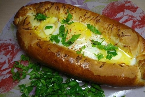 Аджарские хачапури. Потрясающий вкус