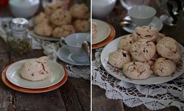 МЕРЕНГИ С КУНЖУТОМ И ШОКОЛАДОМ