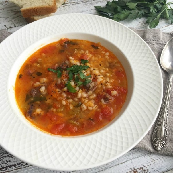 Зимний суп с грудинкой и перловкой