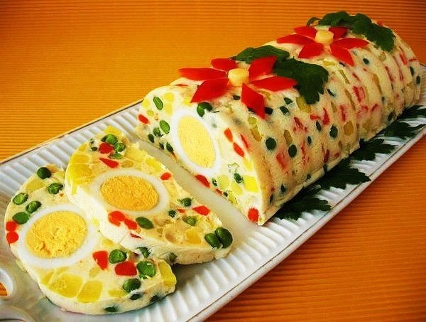 Легкий желейный салат «Чудо»