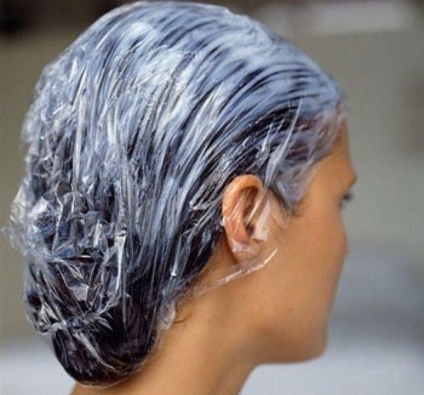 Уникальная маска для поврежденных, пересушенных феном и плойками волос.