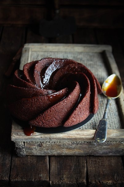 Шоколадный кекс на темном пиве