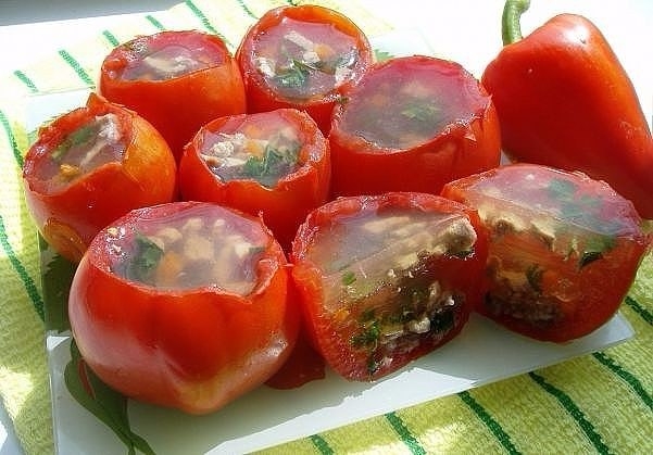 25 РЕЦЕПТОВ С ПОМИДОРАМИ