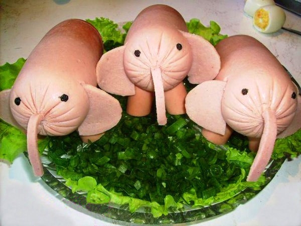 КАК ИЗ ОБЫЧНЫХ МАГАЗИНСКИХ СОСИСОК МОЖНО СДЕЛАТЬ НАСТОЯЩИЕ КУЛИНАРНЫЕ ШЕДЕВРЫ.