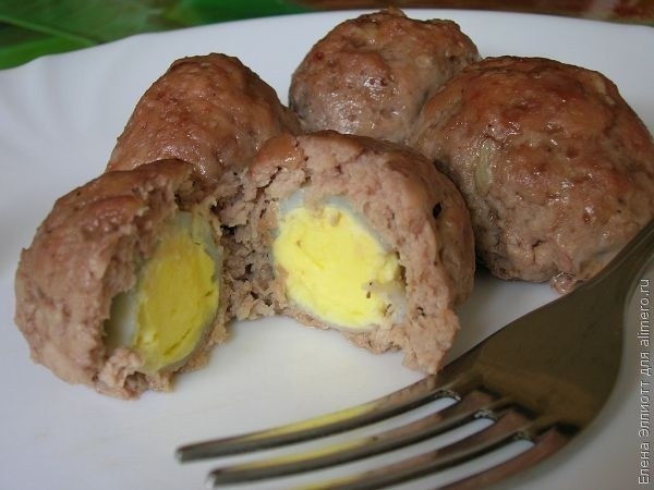 Мини-зразы с перепелиными яйцами. Мини-зразы с перепелиными яйцами.
