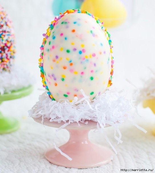 БЕЛЫЕ И МРАМОРНЫЕ ШОКОЛАДНЫЕ ПАСХАЛЬНЫЕ ЯЙЦА. РЕЦЕПТ БЕЛЫЕ И МРАМОРНЫЕ ШОКОЛАДНЫЕ ПАСХАЛЬНЫЕ ЯЙЦА. РЕЦЕПТ