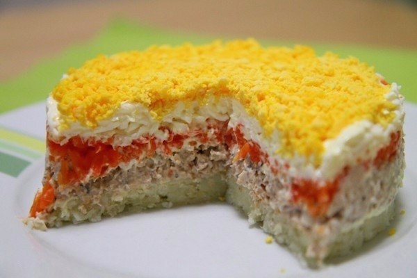 ЛЮБИМЫЕ САЛАТЫ: ТОП-10 РЕЦЕПТОВ