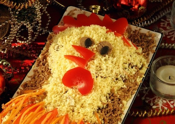 Салат "Петушок" с корейской морковкой!