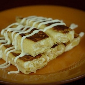 Блинчики с творогом и ананасами Блинчики с творогом и ананасами