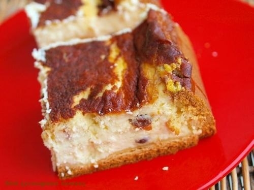 Ванильный творожник с изюмом на дрожжевом тесте