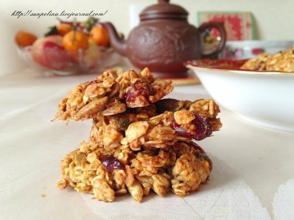 Медовое овсяное печенье "Рыжик" Медовое овсяное печенье "Рыжик"