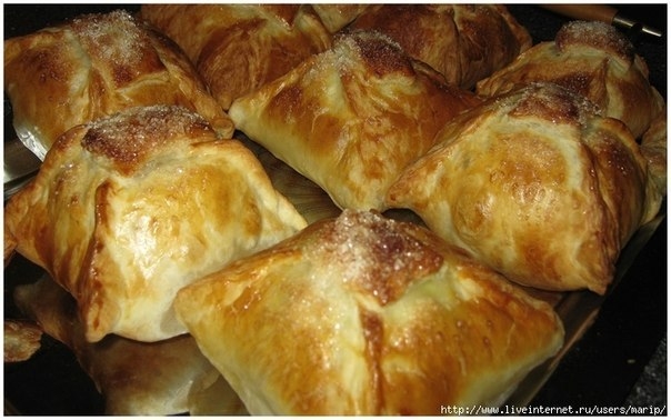 "ХРЮШКИ" - СЛОЙКИ С ЯБЛОКАМИ. "ХРЮШКИ" - СЛОЙКИ С ЯБЛОКАМИ.