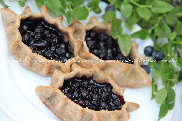 Калитки с черникой