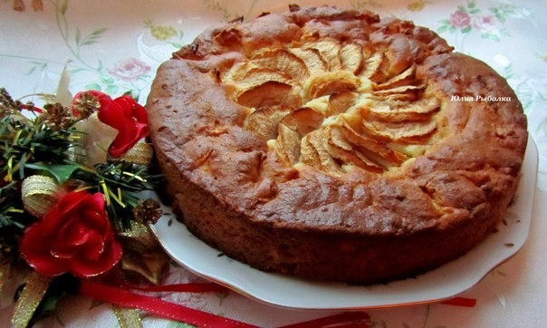 Яблочный пирог с рикоттой