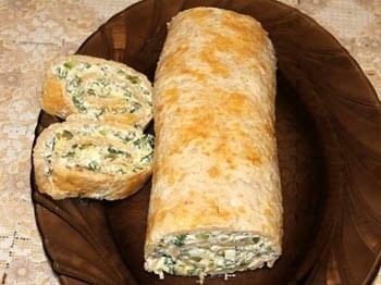 Нежный рулет из кальмаров. Нежный рулет из кальмаров.