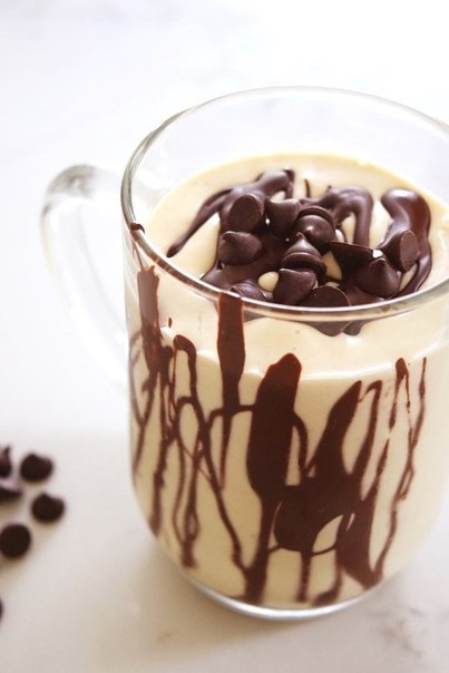 Шейк с арахисовой пастой