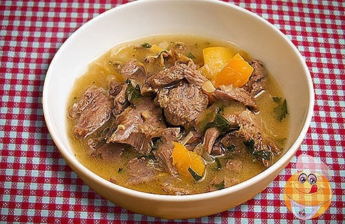 ТЕЛЯТИНА, ТУШЕНАЯ С ТЫКВОЙ