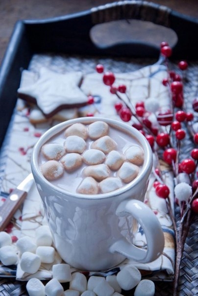 ГОРЯЧИЙ ШОКОЛАД С МАРШМЭЛЛОУ