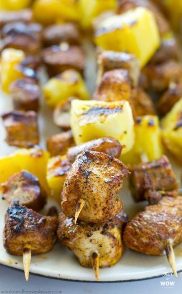 КУРИЦА, КОЛБАСА И АНАНАСЫ НА ГРИЛЕ! КУРИЦА, КОЛБАСА И АНАНАСЫ НА ГРИЛЕ!