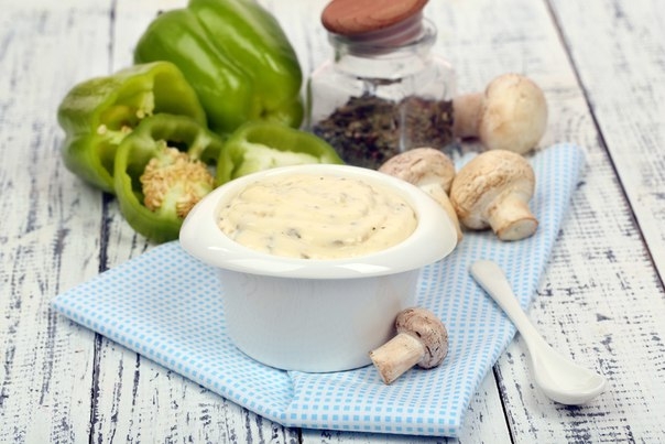 5 диетических соусов, которые сделают ваши блюда вкуснее и разнообразнее без лишних калорий! 5 диетических соусов, которые сделают ваши блюда вкуснее и разнообразнее без лишних калорий!