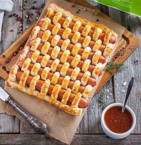 Вкуснейшие сосиски в тесте. Вкуснейшие сосиски в тесте.