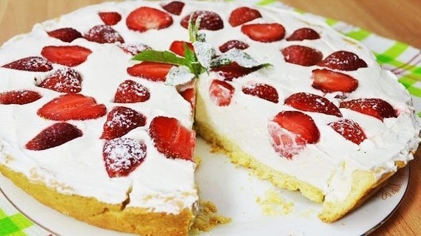 Вкуснейший клубничный тарт с творожным кремом