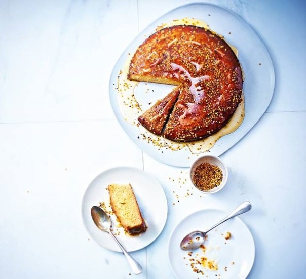 Медовый пирог с пыльцой