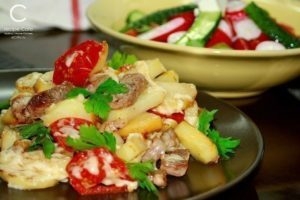 Картофель «по-французски» на сковороде — непередаваемая вкуснятина на скорую руку!