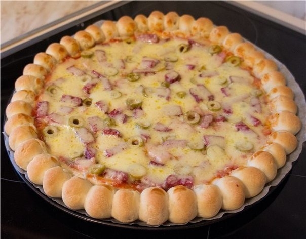 Пицца цветок