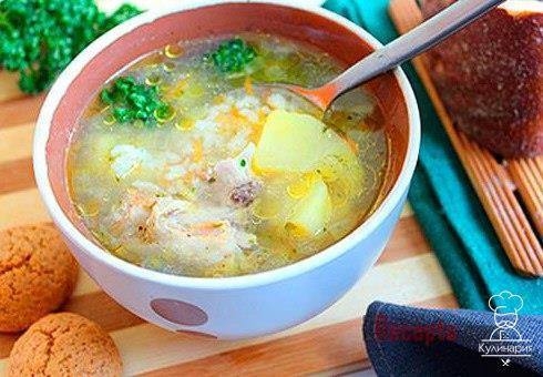 Куриный суп с рисом в мультиварке.